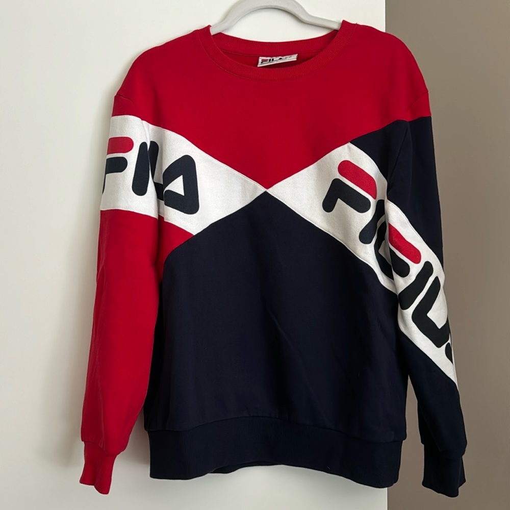 FILA sweatshirt size M